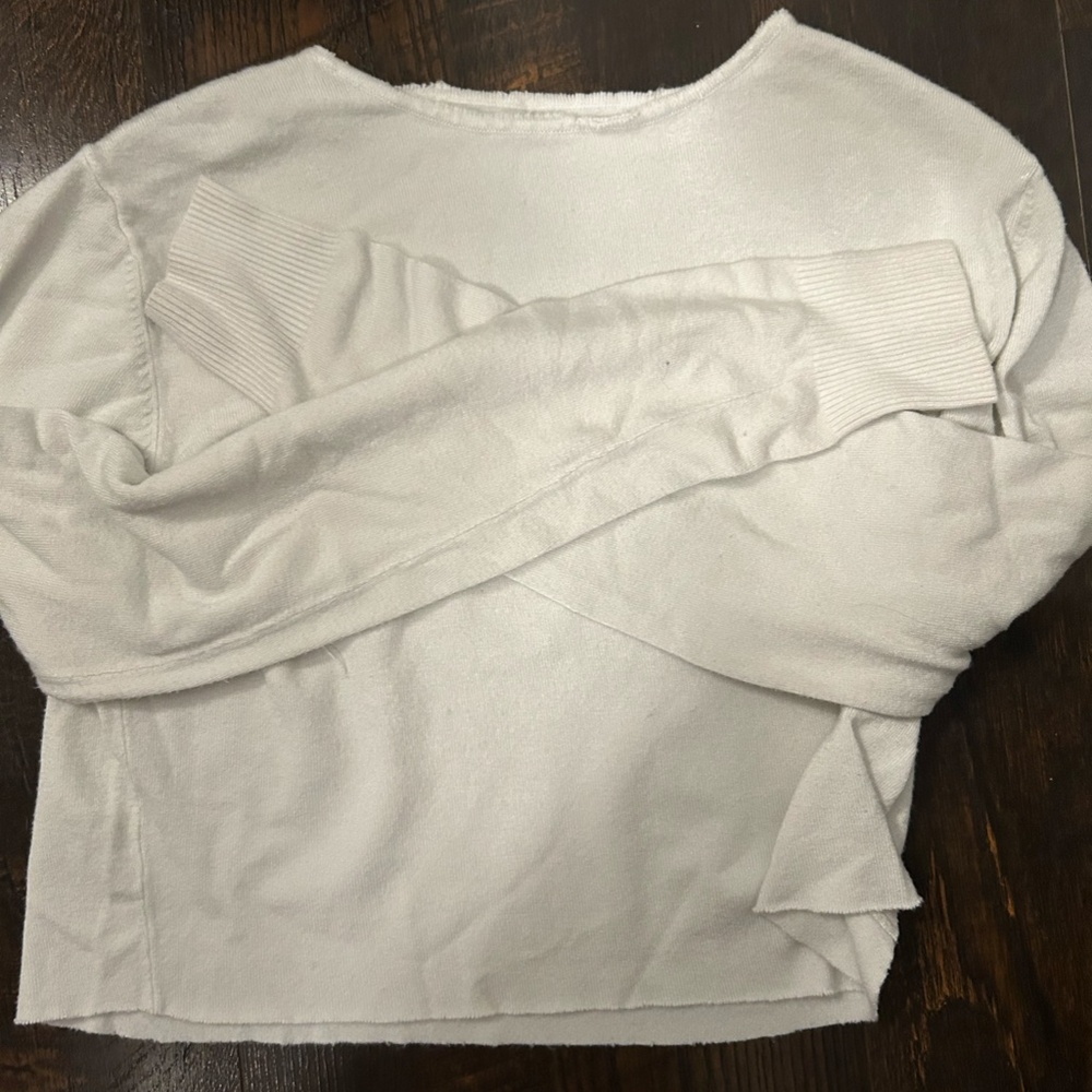 Long Sleeve White Cropped Sweater